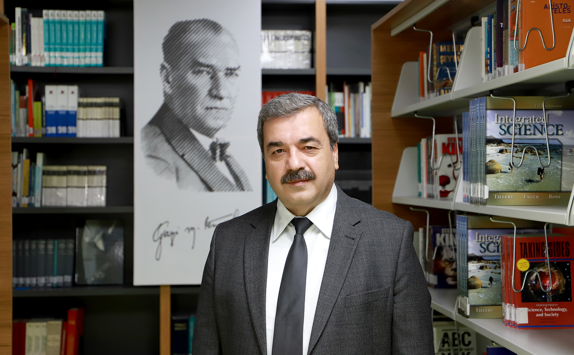 <b>SBTÜ Rektörü Prof. Dr. Mehmet Kul’un 10 Kasım Atatürk’ü Anma Günü Mesajı</b>