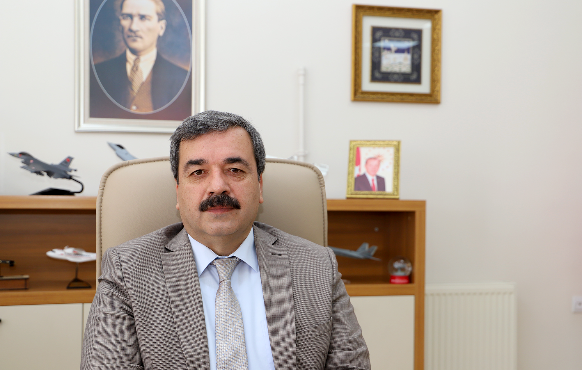 SBTÜ Rektörü Prof. Dr. Mehmet Kul’un Cumhuriyetimizin Kuruluşunun 98. Yıl Dönümü Kutlama Mesajı