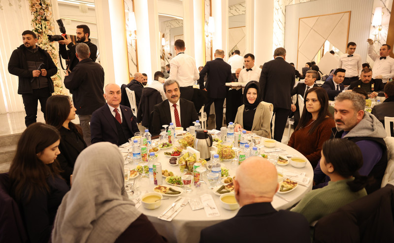 Rektörümüz Şehit Yakınları ve Gazilerle İftar Programında Bir Araya Geldi