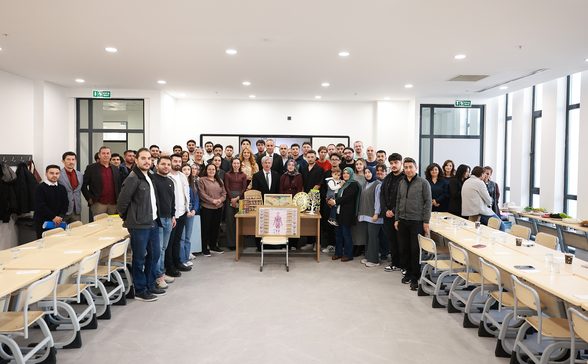 SBTÜ’de Geleneksel Kısır Etkinliği Mezunları ve Üniversite Mensuplarını Buluşturdu