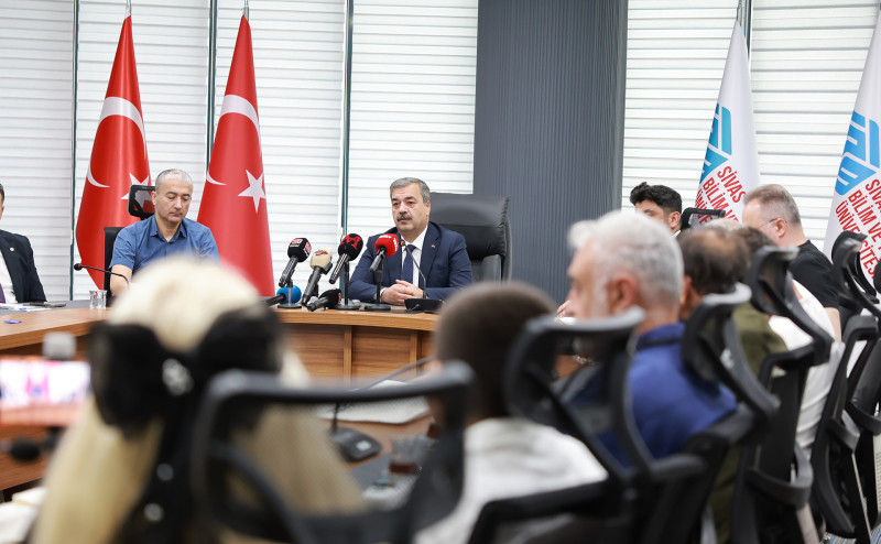 Rektörümüz Prof. Dr. Mehmet Kul, Basın Mensuplarıyla Bir Araya Geldi