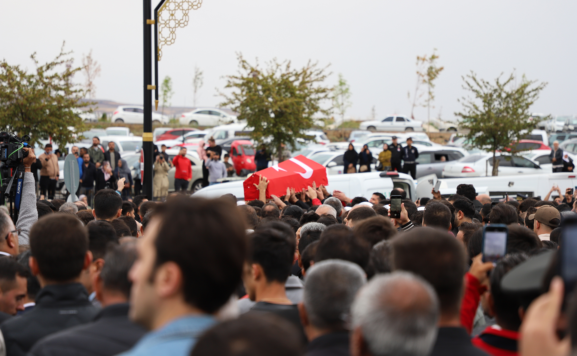 Sivas Şehidini Son Yolculuğuna Uğurladı