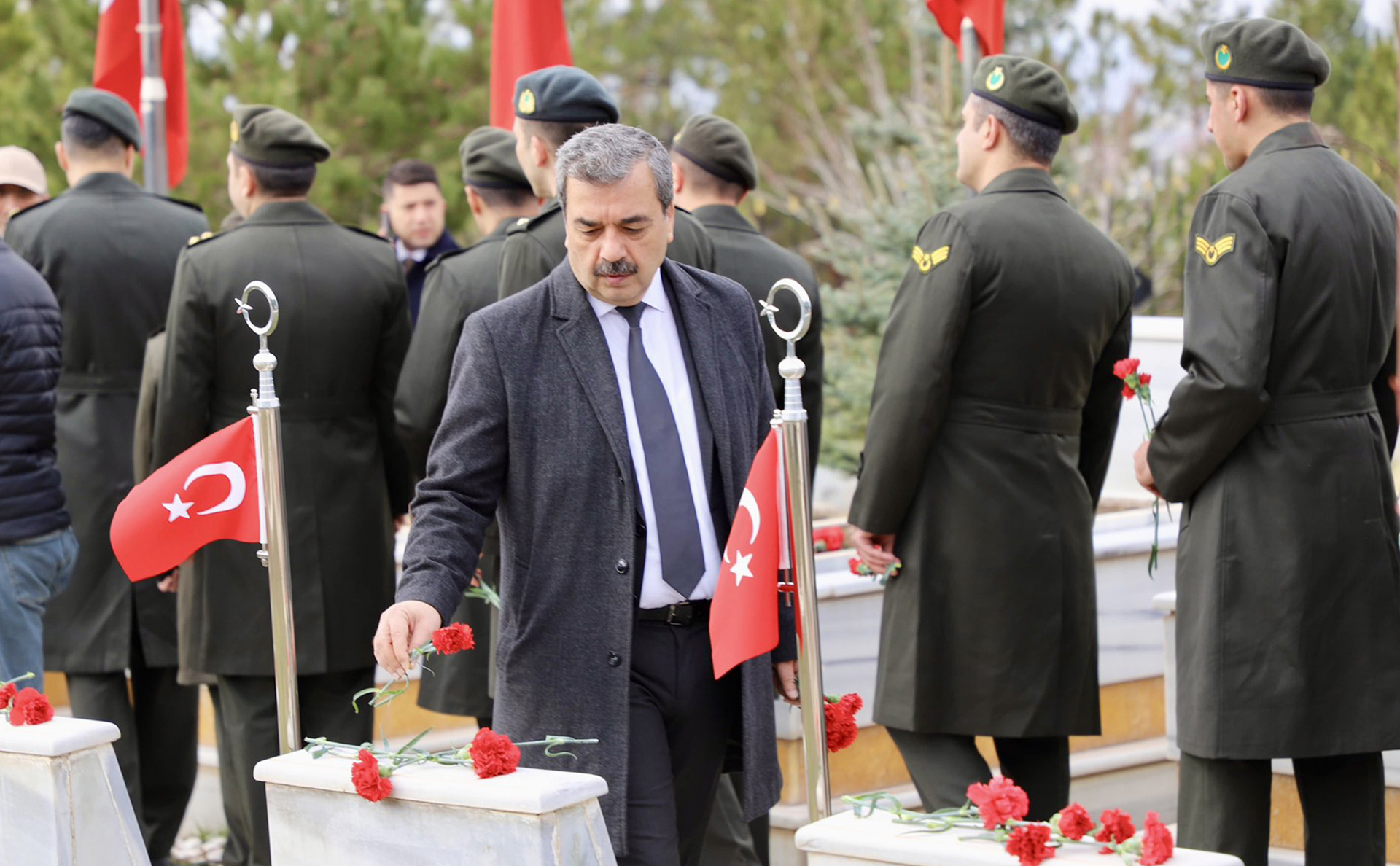 Rektörümüz Prof. Dr. Mehmet Kul, Çanakkale Şehitleri Anma Töreni'ne Katıldı
