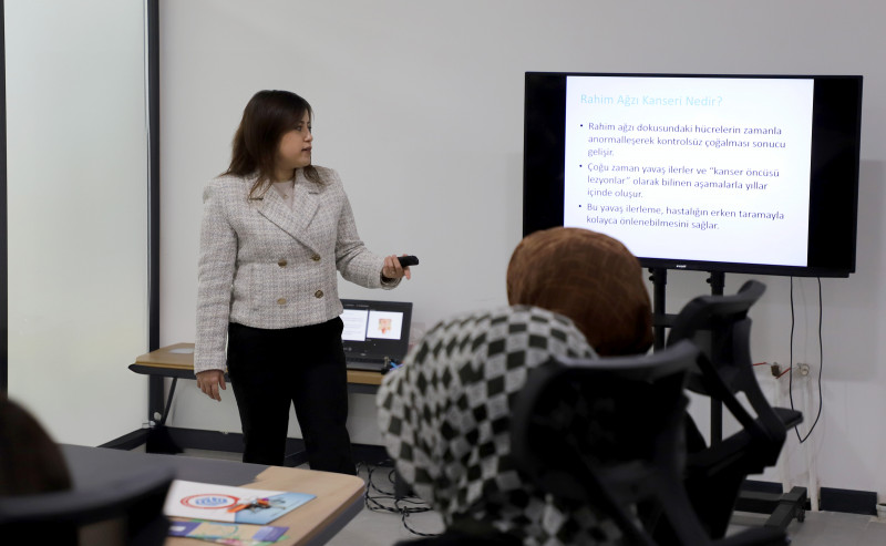 SBTÜ'de Kanser Farkındalığı Eğitimi Düzenlendi 